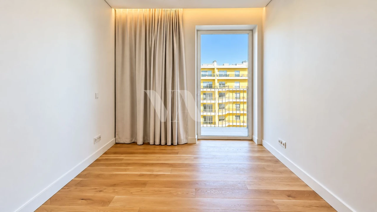 Apartamento T2 para Venda em Quarteira Foto 15