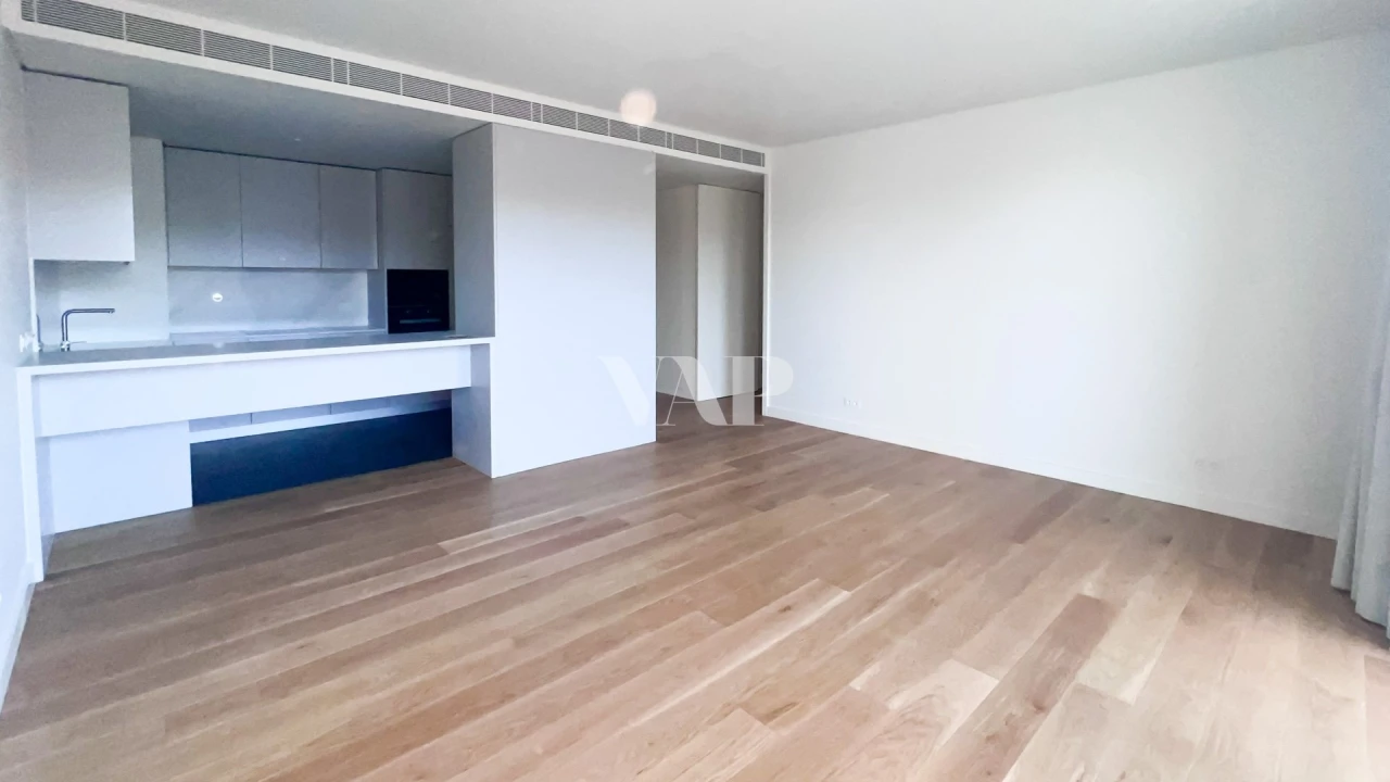 Apartamento T2 para Venda em Quarteira Foto 2