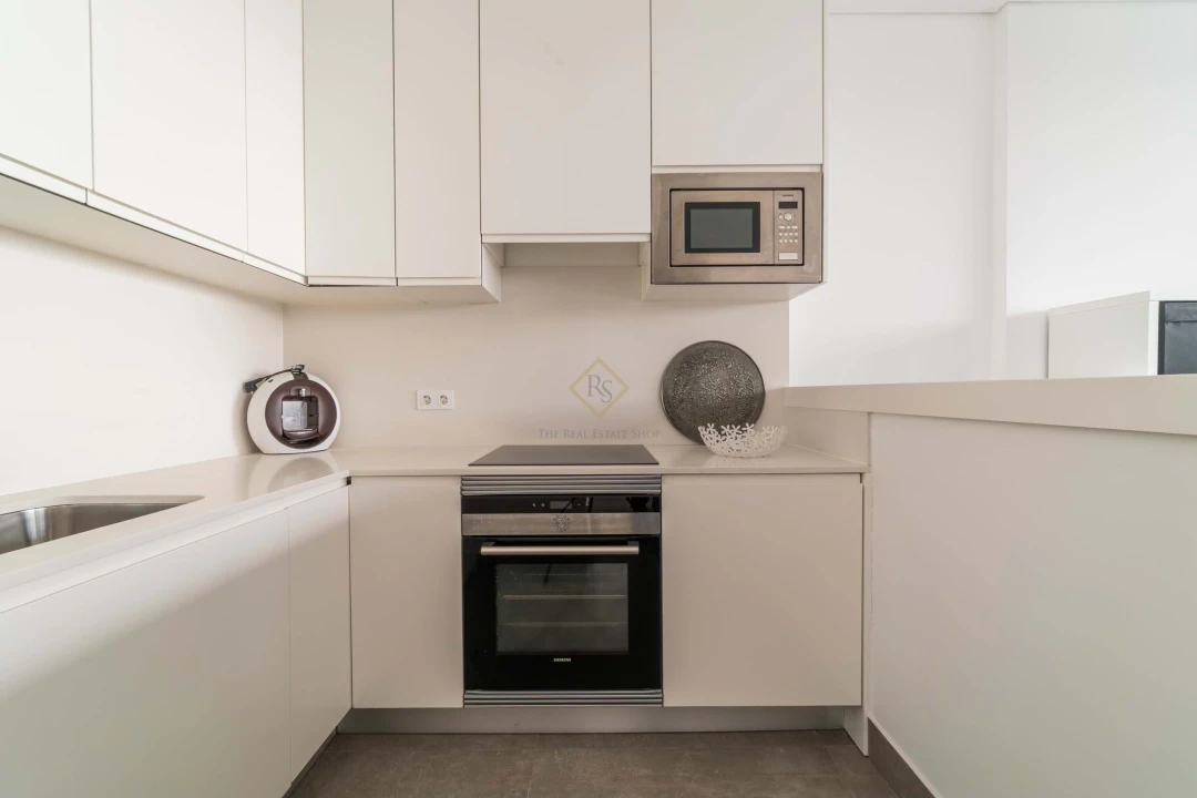 Moradia T6 para Venda em Carnaxide e Queijas Foto 30