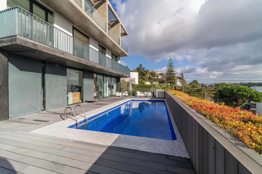 Moradia T6 para Venda em Carnaxide e Queijas Foto 23