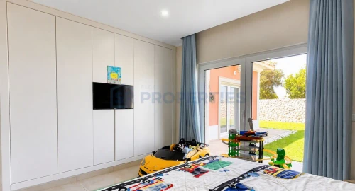 Moradia T5 para Venda em Silves