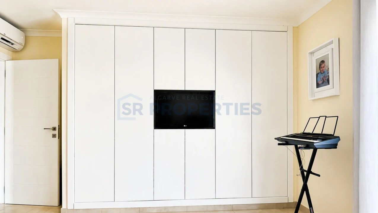 Moradia T5 para Venda em Silves Foto 16