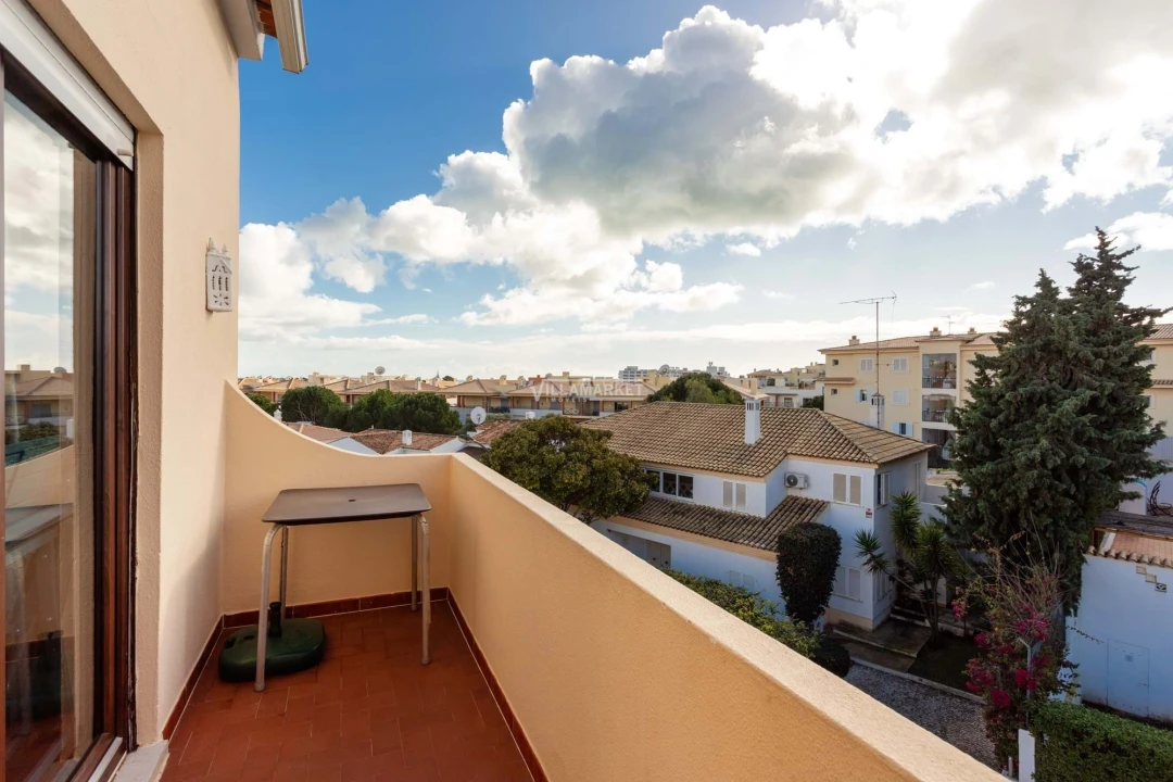 Apartamento T2 para Venda em Albufeira e Olhos de Água Foto 3
