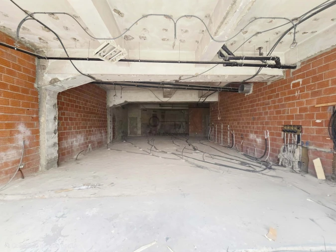 Negócio para Arrendamento em Santo António Foto 16