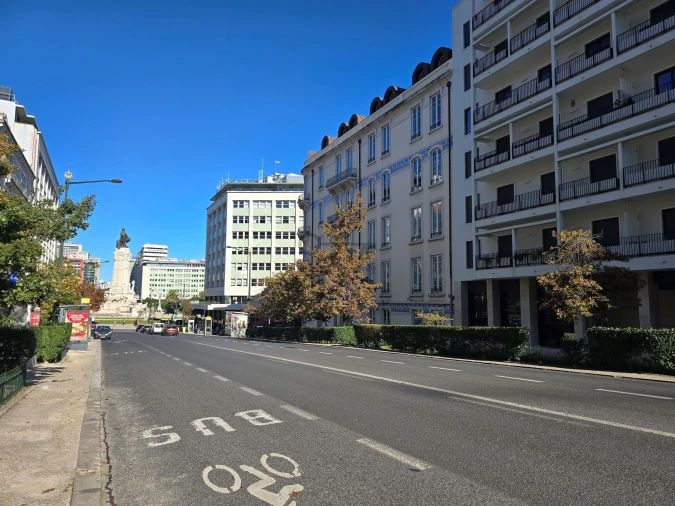 Negócio para Arrendamento em Santo António Foto 17
