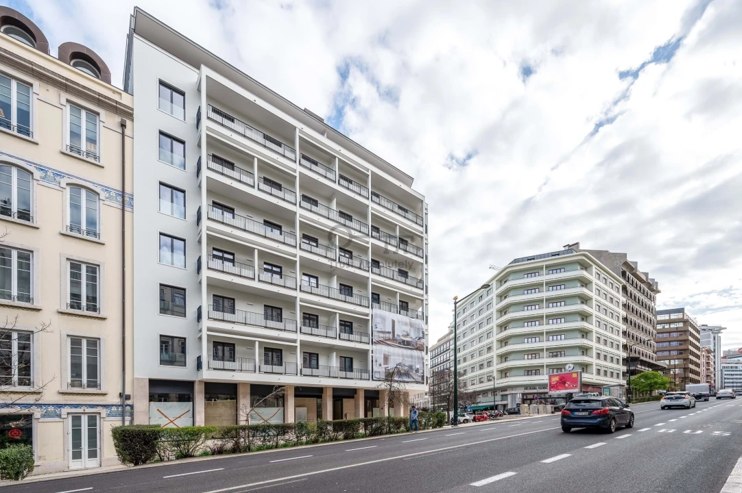 Negócio para Arrendamento em Santo António Foto 1
