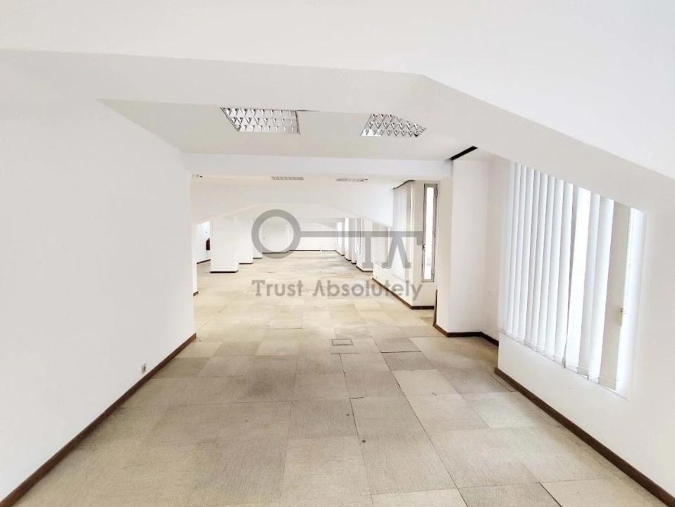 Escritório para Venda em Avenidas Novas Foto 2