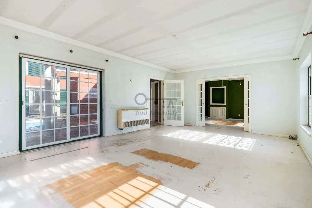 Moradia T5 para Venda em Agualva e Mira-Sintra Foto 9