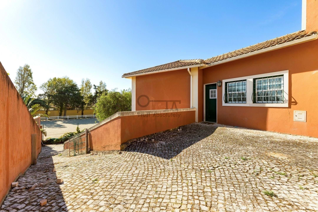 Moradia T5 para Venda em Agualva e Mira-Sintra Foto 5