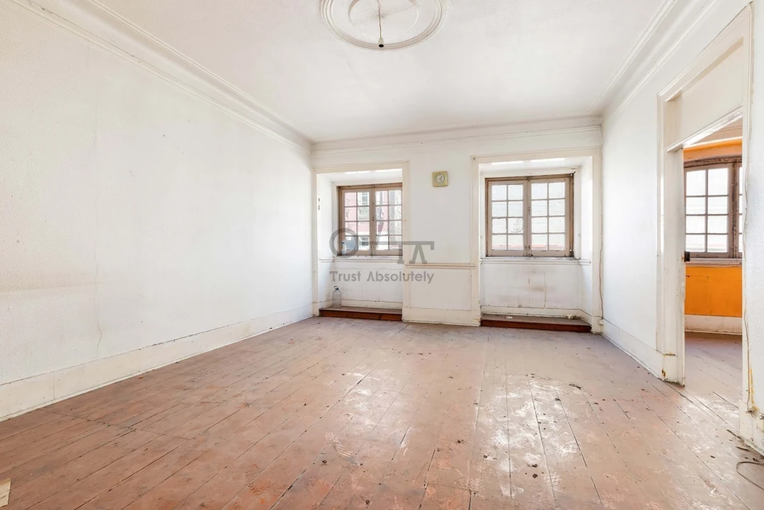 Prédio para Venda em Santa Maria Maior Foto 6