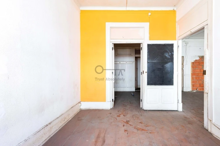 Prédio para Venda em Santa Maria Maior Foto 10