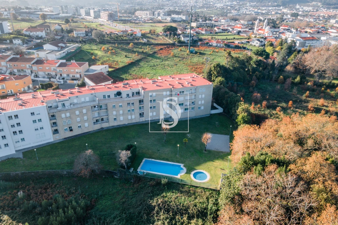 Apartamento T3 para Venda em Barcelinhos Foto 25