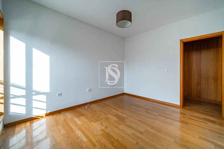 Apartamento T3 para Venda em Barcelinhos Foto 12