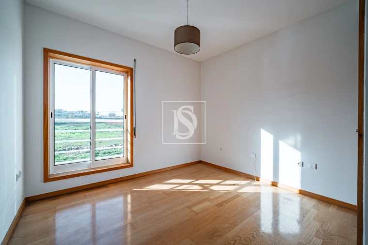 Apartamento T3 para Venda em Barcelinhos Foto 17