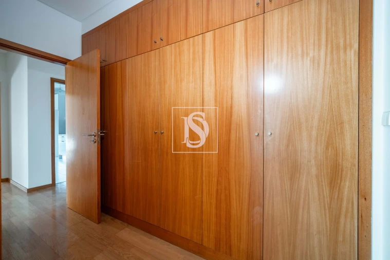 Apartamento T3 para Venda em Barcelinhos Foto 10