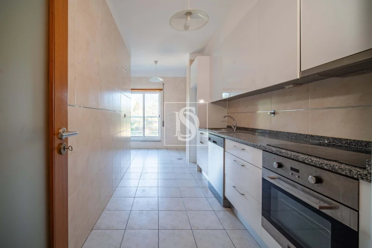 Apartamento T3 para Venda em Barcelinhos Foto 4