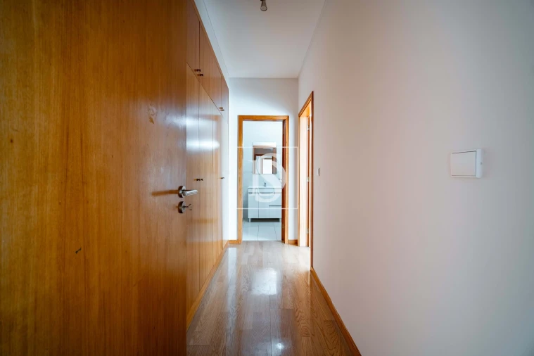 Apartamento T3 para Venda em Barcelinhos Foto 9