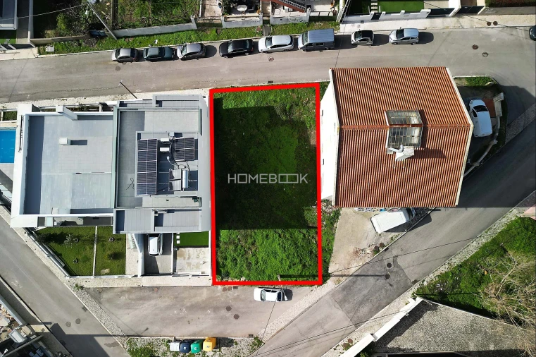 Terreno para Venda em Pontinha e Famões Foto 2