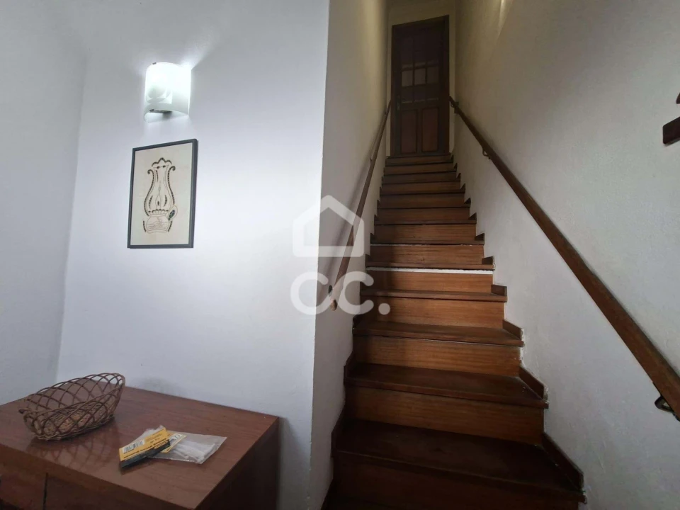 Moradia T1 para Venda em São Mateus da Calheta Foto 3