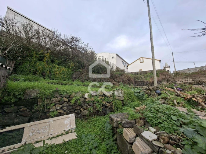 Moradia T1 para Venda em São Mateus da Calheta Foto 16