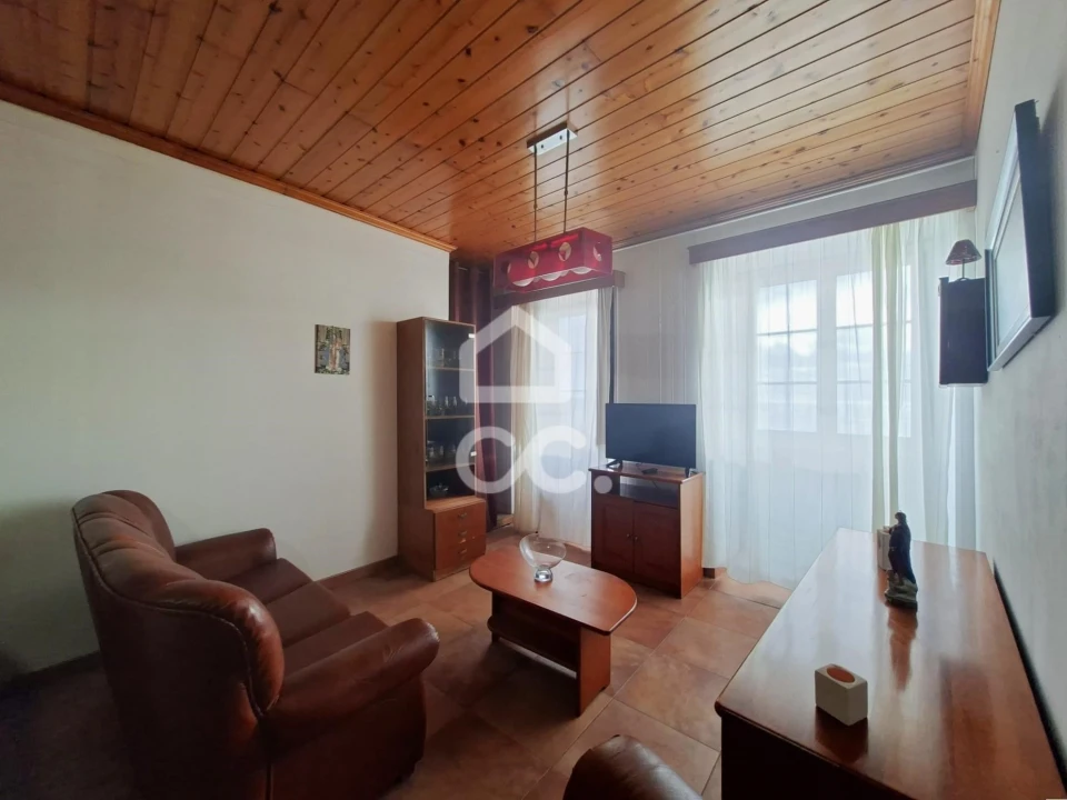 Moradia T1 para Venda em São Mateus da Calheta Foto 6