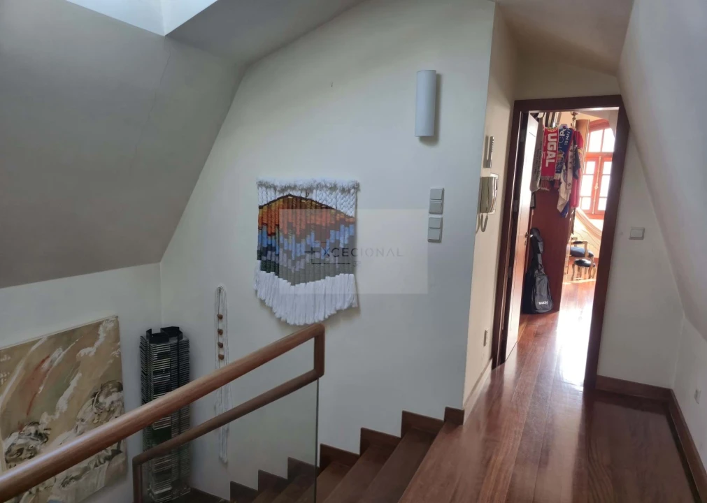 Moradia T4 para Venda em Espinho Foto 45