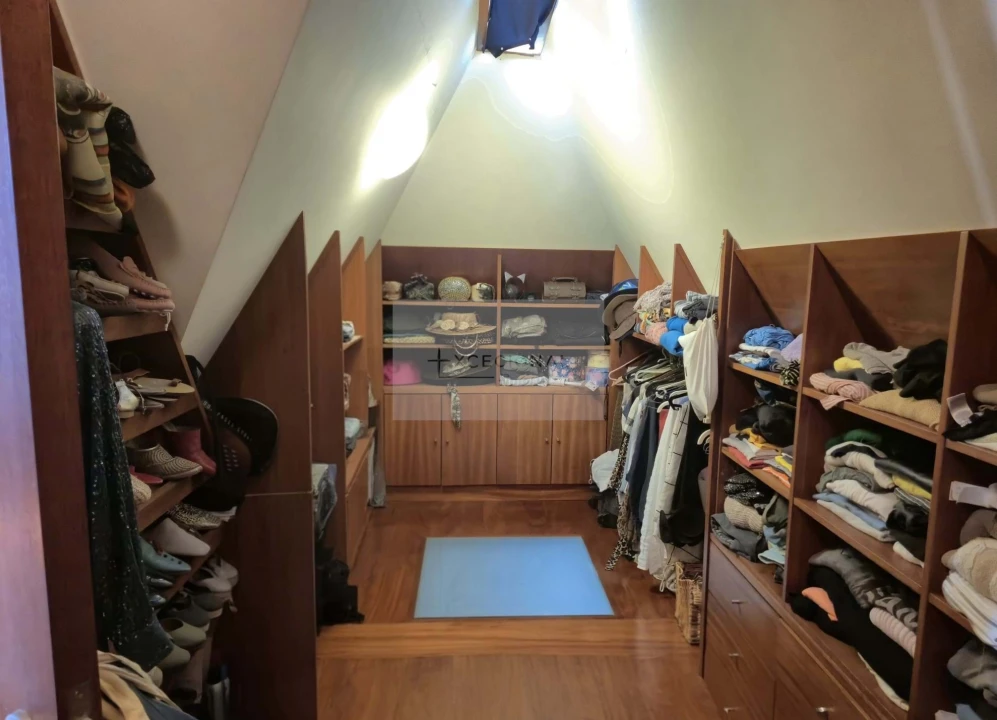 Moradia T4 para Venda em Espinho Foto 40