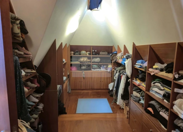 Moradia T4 para Venda em Espinho Foto 40