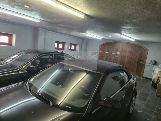 Moradia T4 para Venda em Espinho Foto 22