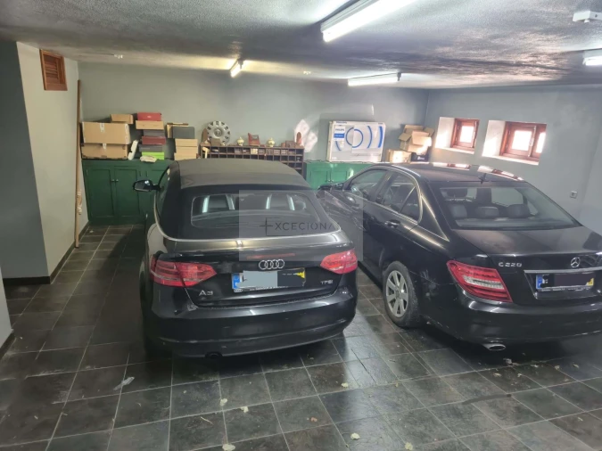 Moradia T4 para Venda em Espinho Foto 21