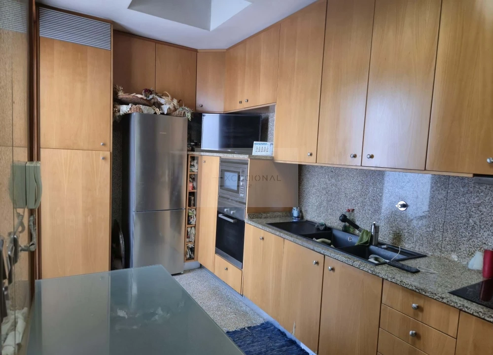 Moradia T4 para Venda em Espinho Foto 35