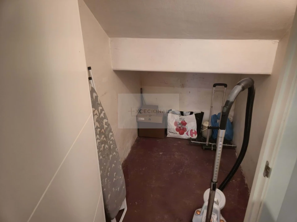 Apartamento T5 para Venda em Espinho Foto 27