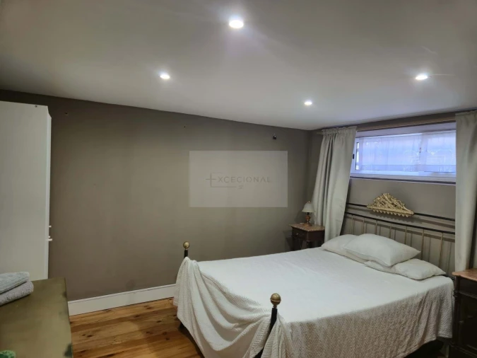 Apartamento T5 para Venda em Espinho Foto 30