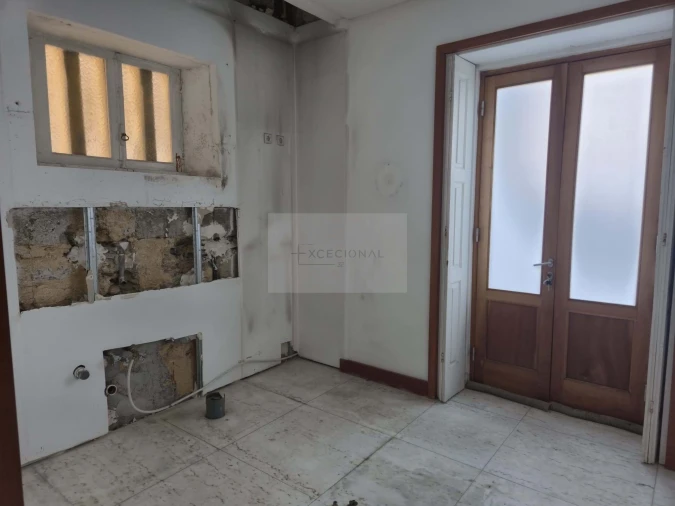 Apartamento T5 para Venda em Espinho Foto 15