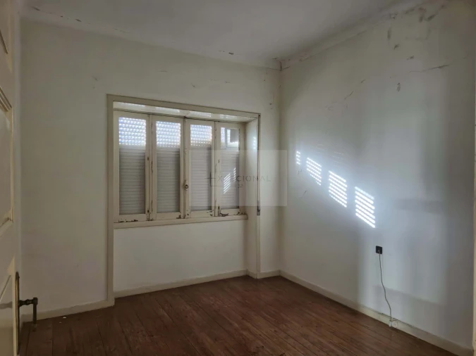 Apartamento T5 para Venda em Espinho Foto 22