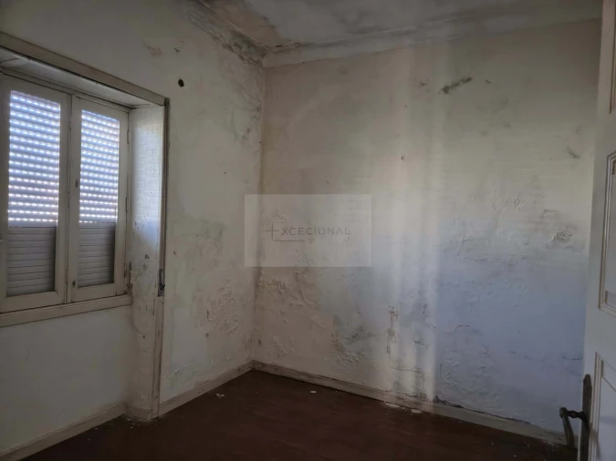 Apartamento T5 para Venda em Espinho Foto 18