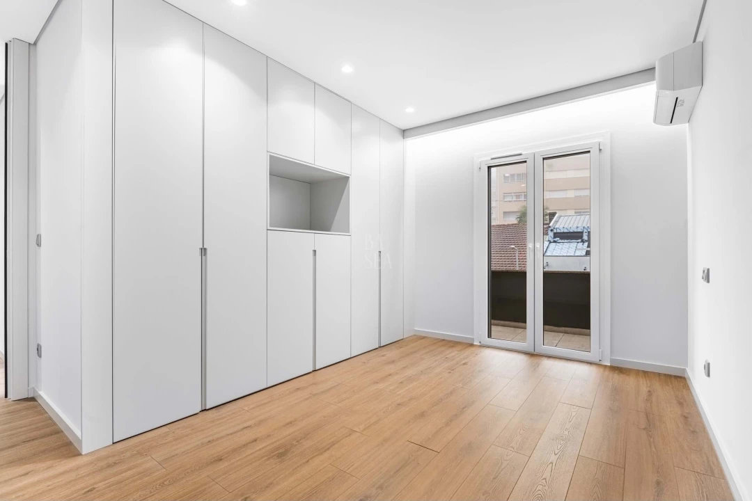 Apartamento T3 para Venda em Braga (Maximinos, Sé e Cividade) Foto 15