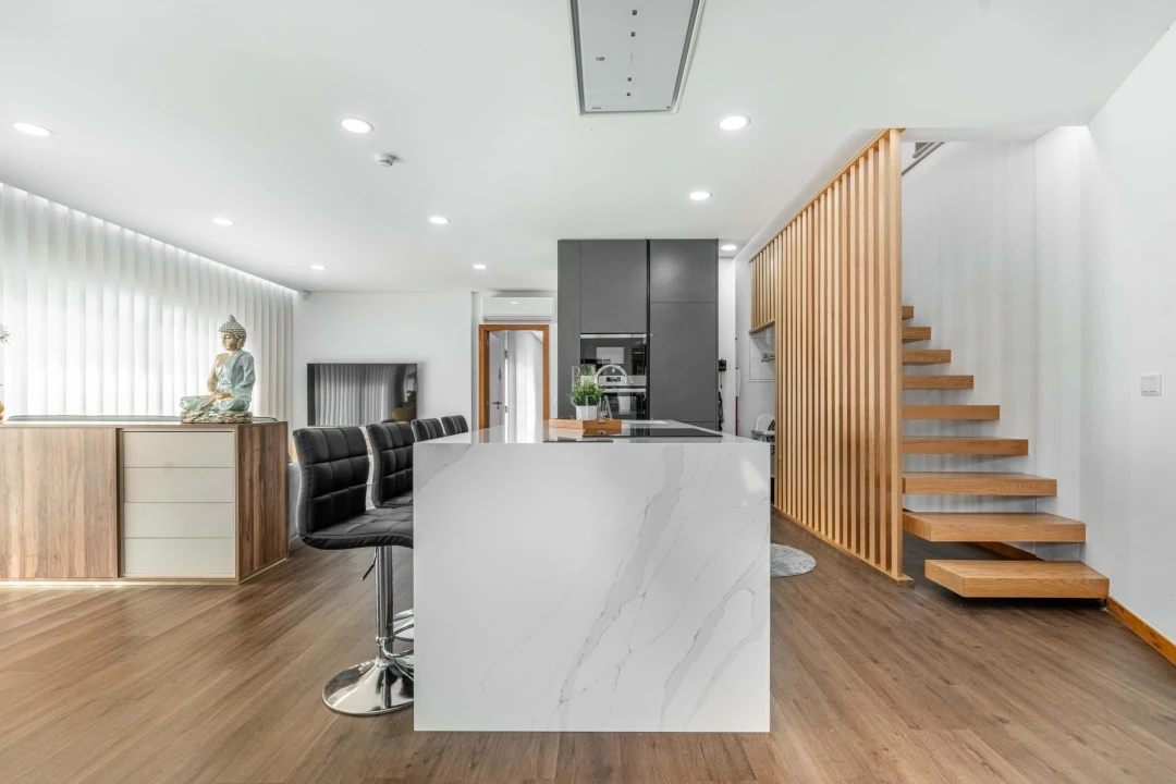 Moradia T4 para Venda em Geraz do Minho Foto 9