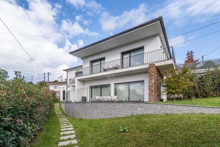 Moradia T4 para Venda em Geraz do Minho Foto 44