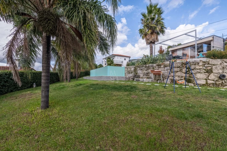 Moradia T4 para Venda em Geraz do Minho Foto 42