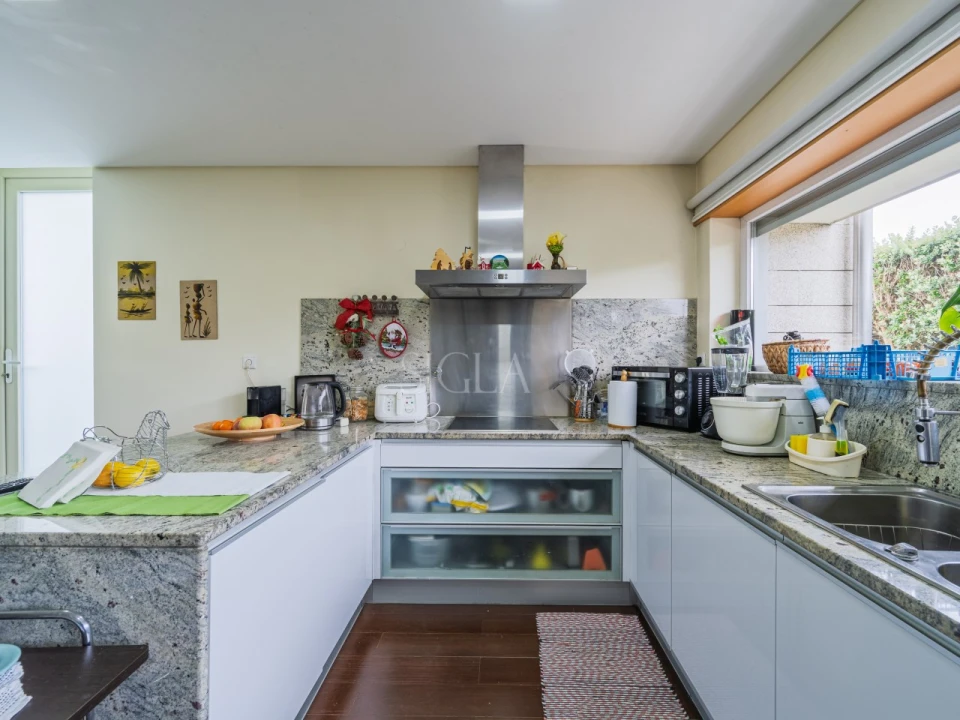 Moradia T4 para Venda em Arcozelo Foto 14