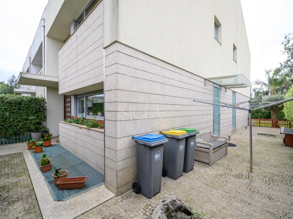 Moradia T4 para Venda em Arcozelo Foto 49
