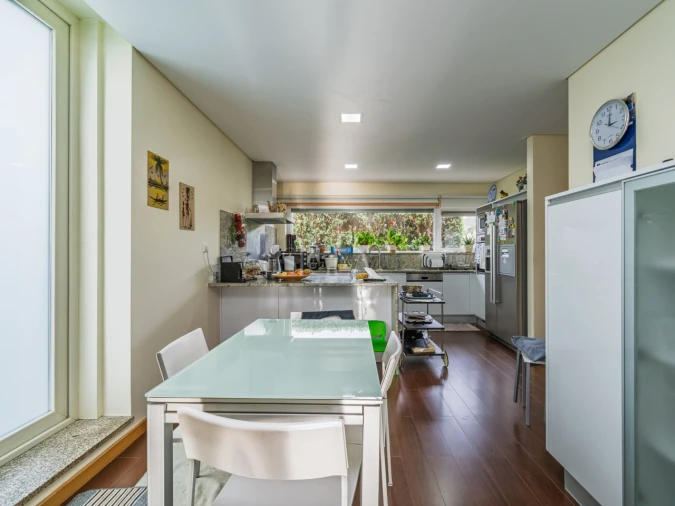 Moradia T4 para Venda em Arcozelo Foto 12