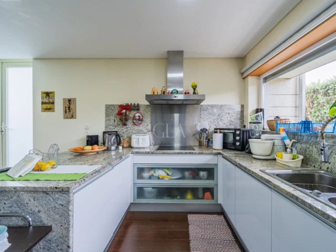 Moradia T4 para Venda em Arcozelo Foto 14