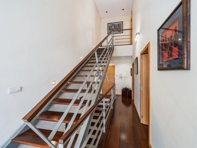 Moradia T4 para Venda em Arcozelo Foto 18