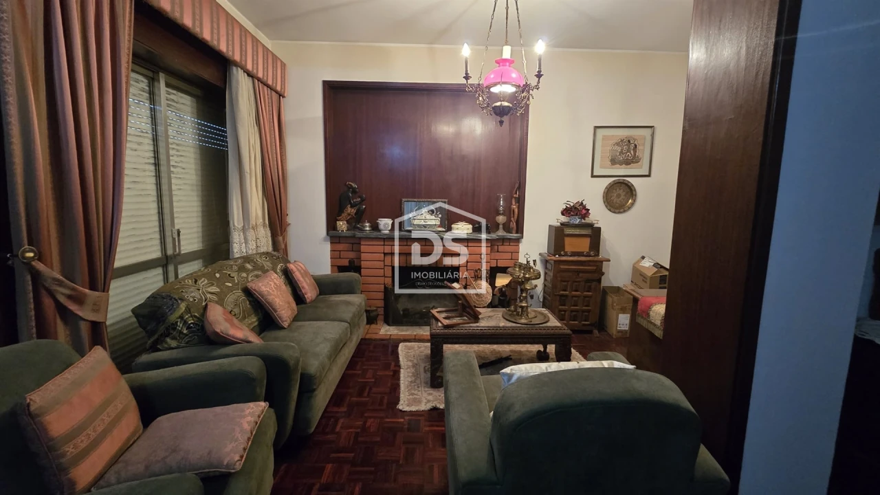 Apartamento T7 para Venda em Guarda Foto 6