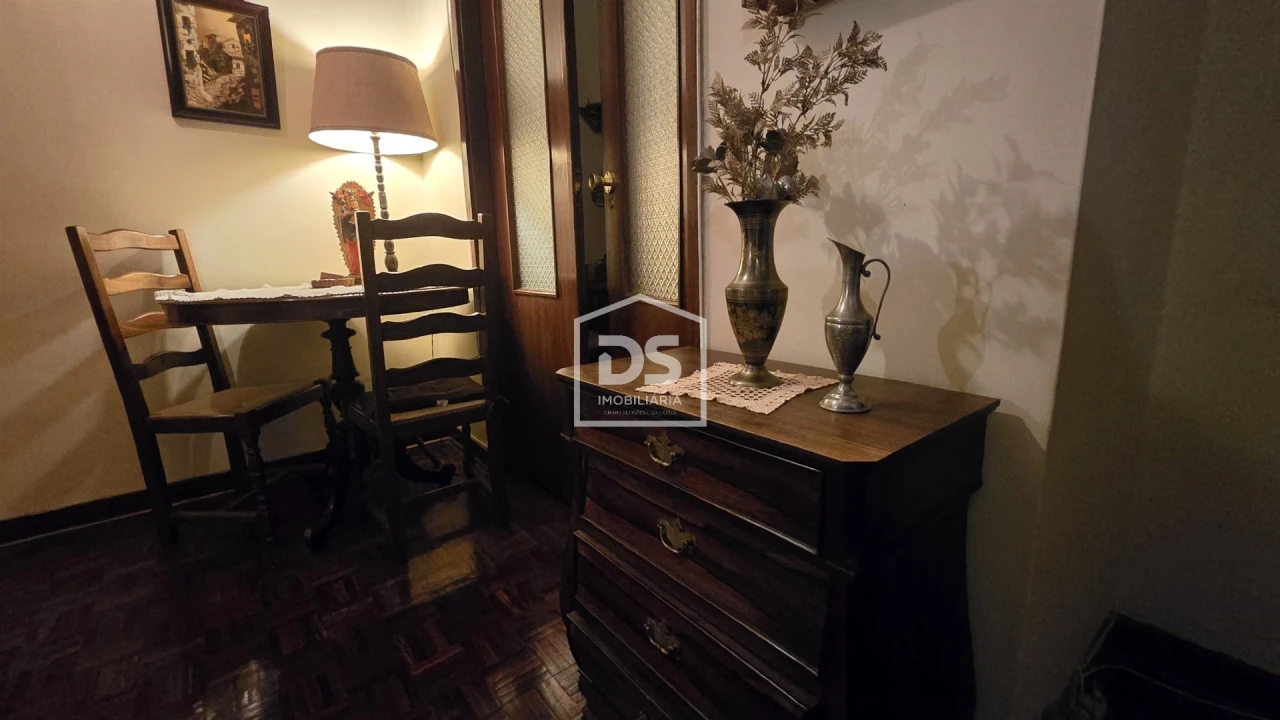 Apartamento T7 para Venda em Guarda Foto 20