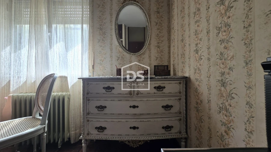 Apartamento T7 para Venda em Guarda Foto 13