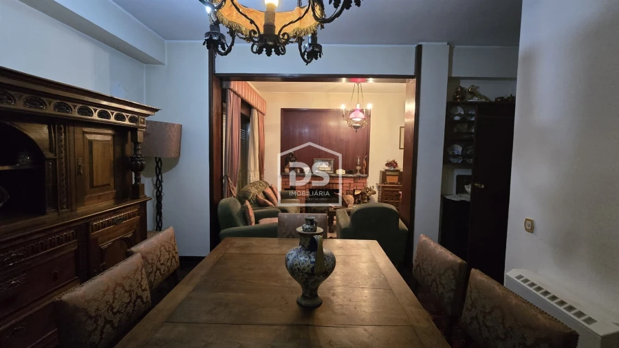 Apartamento T7 para Venda em Guarda Foto 8