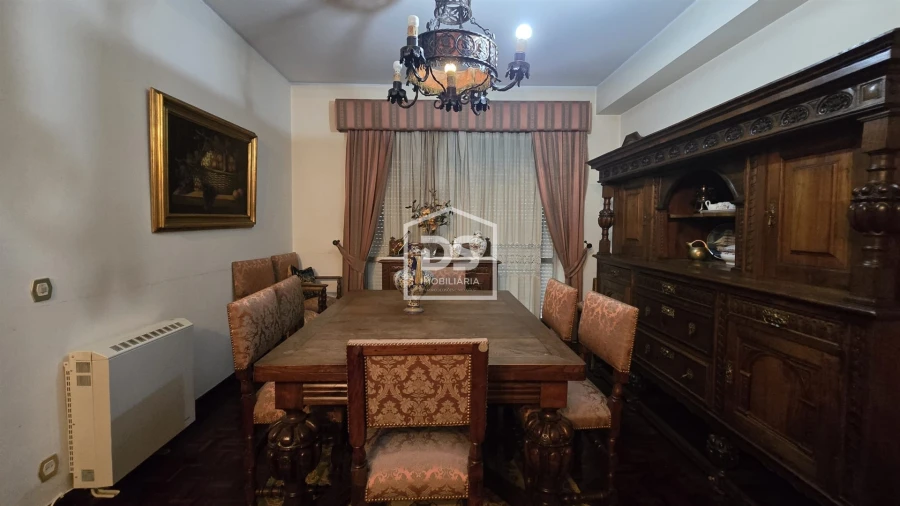 Apartamento T7 para Venda em Guarda Foto 5